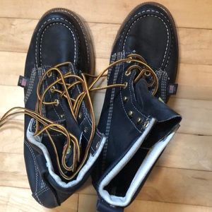 Genuine leather Thorogood boots - size 9